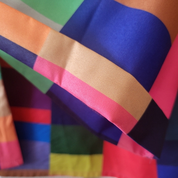 Colorful cropped button up - Picture 3 of 4